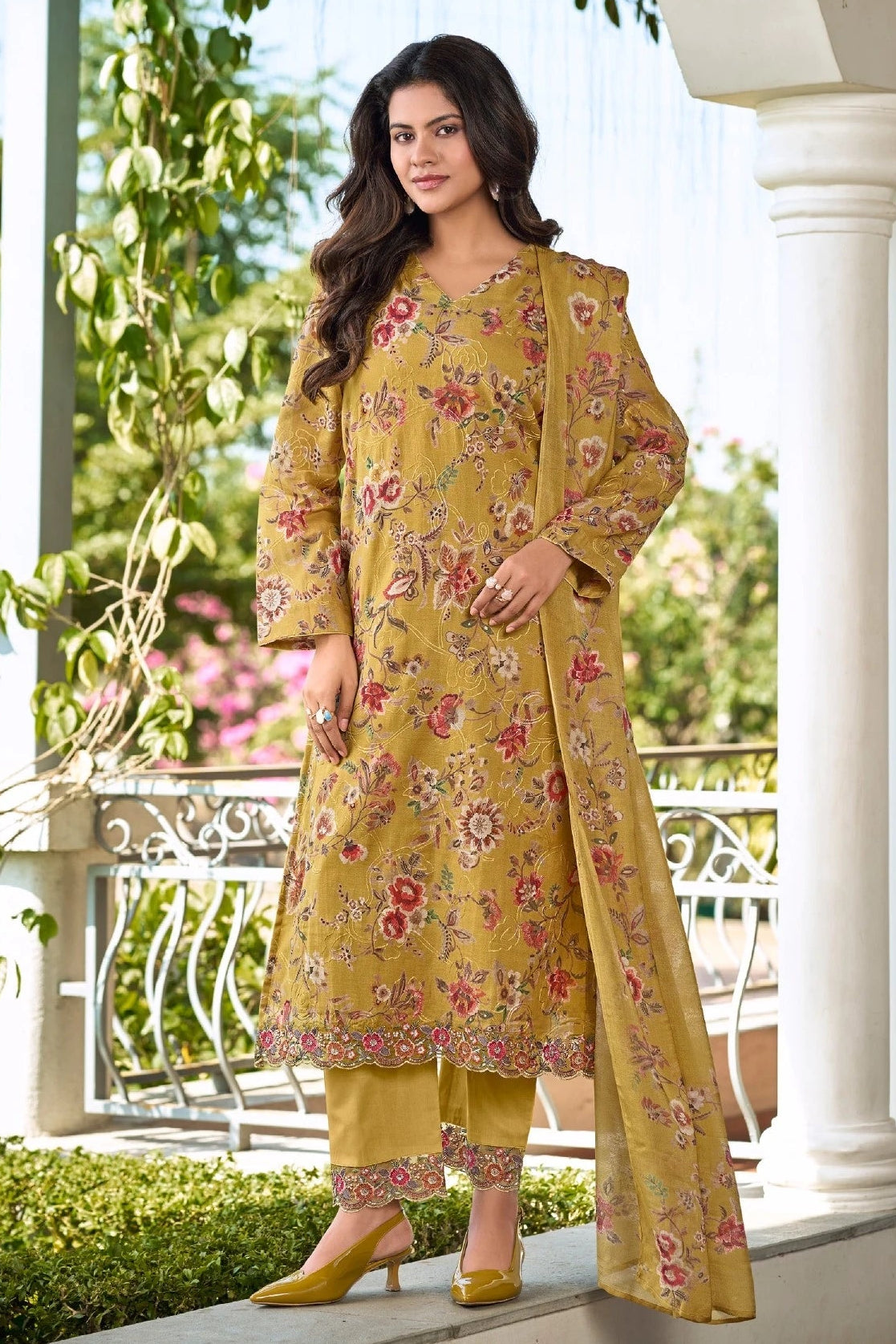 Simar Alfaaz Golden Olive Floral Printed Suit Set With Muslin Dupatta